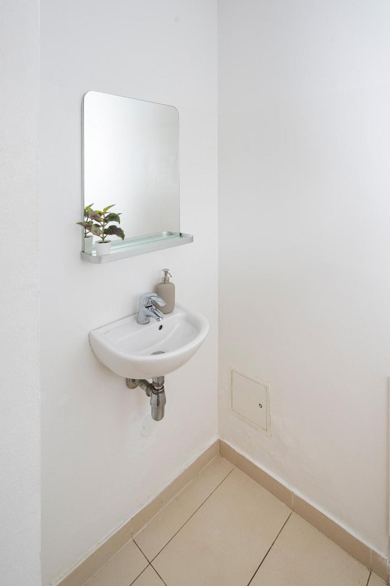Gemuetliches, Ruhiges Apartment - 90M2 Mit Garten Und Terrasse Wien Eksteriør billede